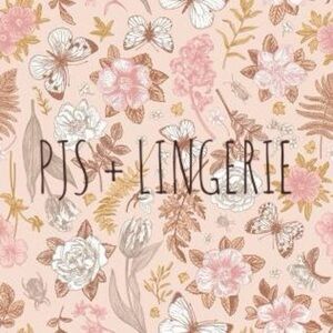 😴👚🩳🥼👙🩲🥱